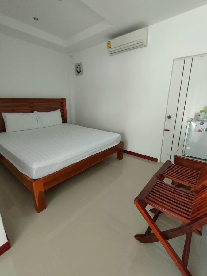 Hotel King Fa House à Mae Sot Extérieur photo